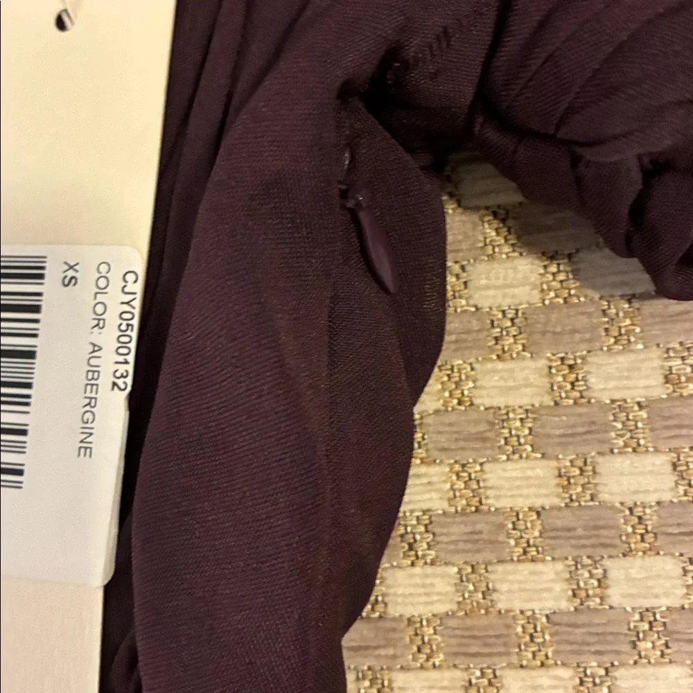 Gorgeous NWT ruched plum dress - Picture 7 of 7